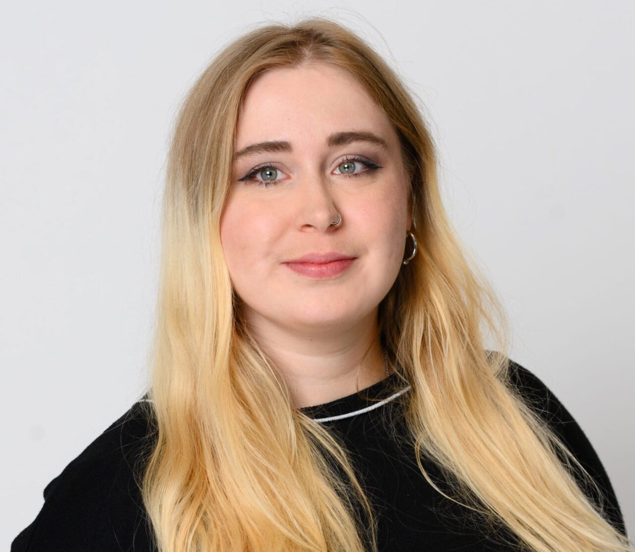 Felice Angevaare 100925 678 edit social scaled e1764750607897