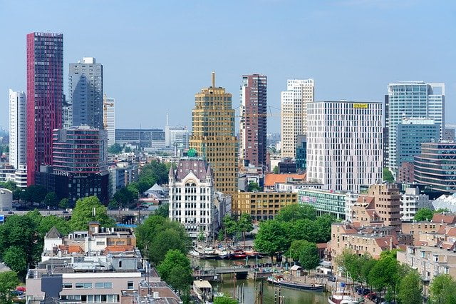 hero afbeelding Minder mensen in Rotterdam met bijstandsuitkering